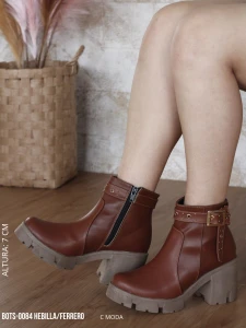 BOTS-0084 HEBILLA/FERRERO